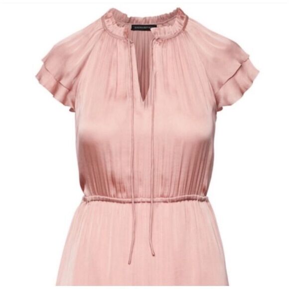 Banana Republic Banana Republic Blush Soft Satin Ruffle Dress Size 4 - Picture 3 of 14